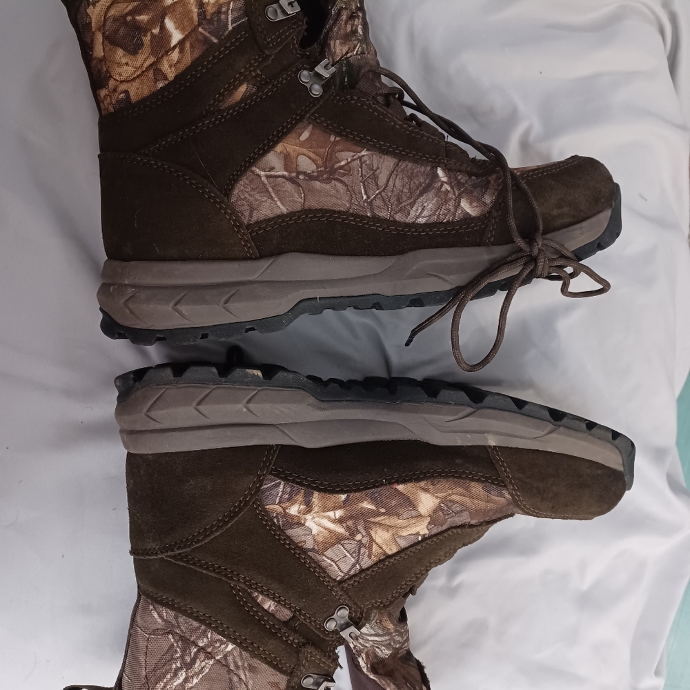 Ozark trail camo hunting boots. Waterproof